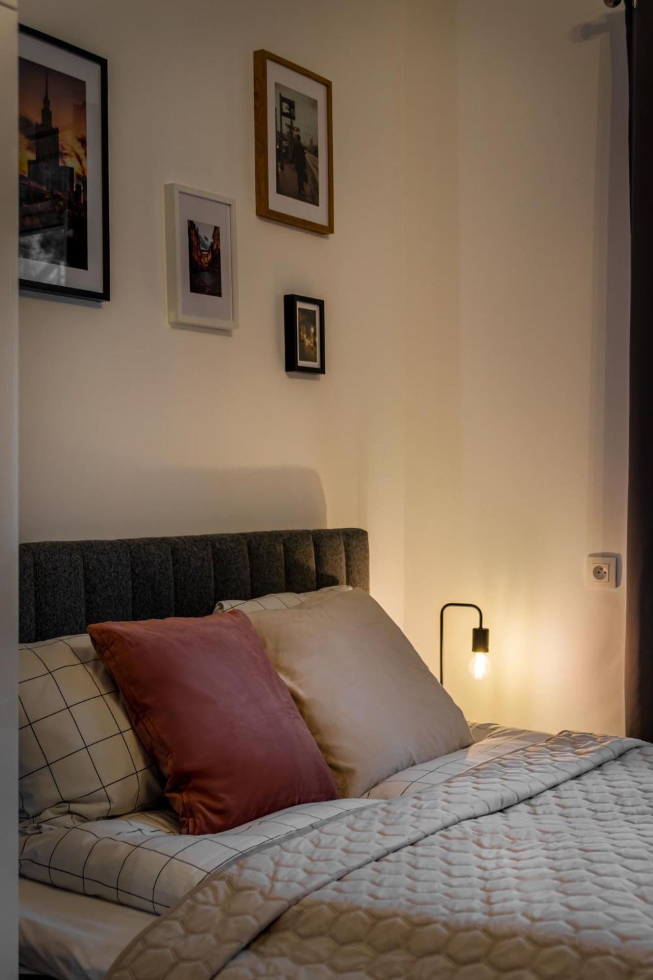 Golden Apartments Warsaw-Cozy Studio-Old Town&Orla Buitenkant foto